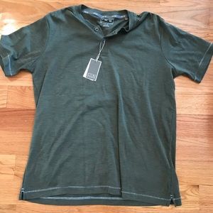 NWT Men’s Green tshirt